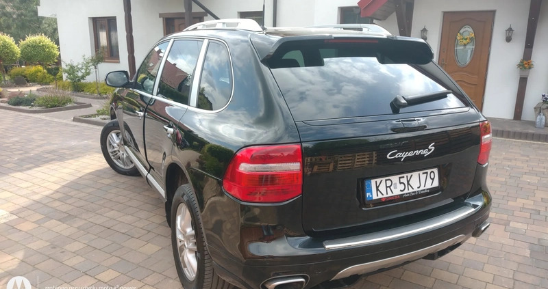 Porsche Cayenne cena 48500 przebieg: 295387, rok produkcji 2007 z Niepołomice małe 407